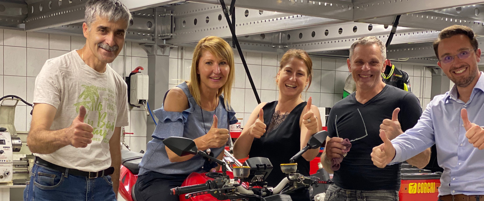 Owen carbon team Tone, Karmen, kim, Samo, Boštjan